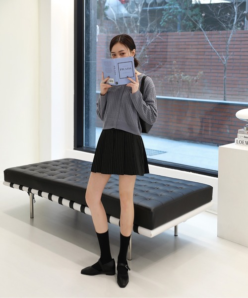 by muni:r(バイ ムニール)の「ローライズプリーツスカート(スカート・レディース・ブラック/ベージュ/ピンク・SMALL/MEDIUM)」の4枚目の写真