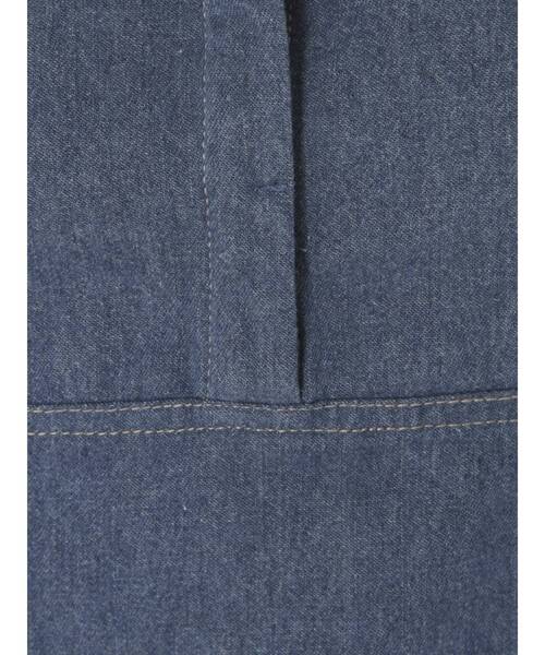 MERCURYDUO（マーキュリーデュオ）の「デニムラッフルロングワンピース（ワンピース・レディース・ダークブラウン/アイボリー/インディゴブルー・SMALL/MEDIUM）」の20枚目の写真