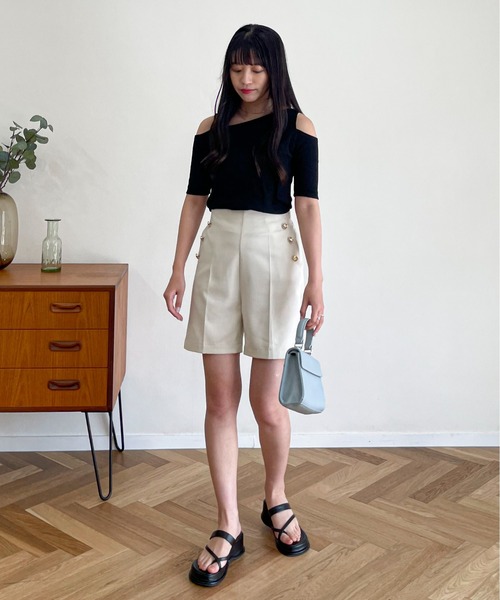 EPIMI E'PIMMY（エピミエピミー）の「金ボタンマリンショートパンツ（その他パンツ・レディース・ブラック/ネイビー/ブルー/アイボリー・MEDIUM）」の7枚目の写真