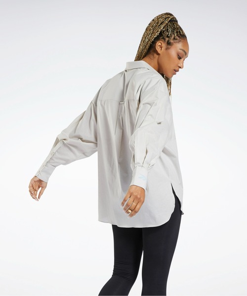 Reebok(リーボック)の「 クラシック ボタンアップ ロングスリーブシャツ / Classics Button-Up Long Sleeve Shirt /(シャツ/ブラウス・レディース・ベージュ系その他/グリーン系その他・MEDIUM/LARGE/SMALL/X-LARGE)」の3枚目の写真