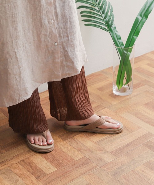 URBAN RESEARCH DOORS（アーバンリサーチドアーズ）の「スエードコンビトングサンダル（サンダル・レディース・ダークブラウン/ベージュ・36/37/38）」の7枚目の写真