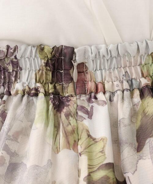 couture brooch（クチュールブローチ）の「◆花柄/シアー素材　フラワープリントフレアスカート（スカート・レディース・ホワイト系3/ブラック系・40/38/42/36）」の17枚目の写真