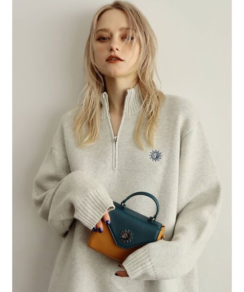 EVRIS（エヴリス）の「バイカラーミニショルダーバッグ（ショルダーバッグ・レディース・ブラック/イエロー/ブルー・FREE）」の5枚目の写真