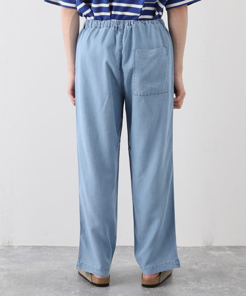 B.C STOCK(ベーセーストック)の「ドレープ DENIM LIKE イージーパンツ(その他パンツ・メンズ・ライトブルー/ブルー・MEDIUM/LARGE)」の13枚目の写真