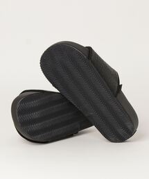 Y-3（ワイスリー）の「Y-3 SLIDE（サンダル）」 - WEAR