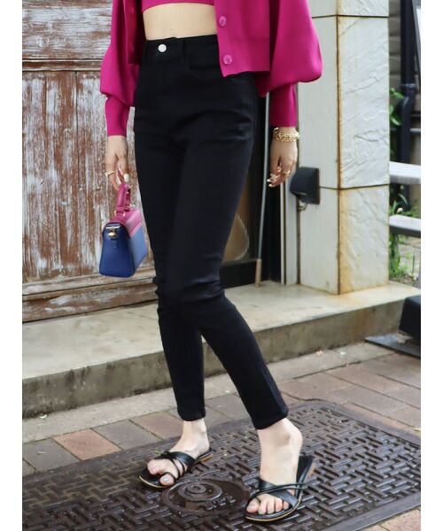 EVRIS(エヴリス)の「ストレッチスキニーデニムパンツ(デニムパンツ・レディース・ライトブルー/ブラック/ブルー・X-SMALL/SMALL/MEDIUM)」の2枚目の写真