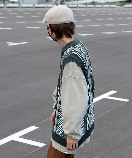 Perushu（ペルーシュ）の「クレイジーレトロニットポロベスト（ベスト・メンズ・ベージュ/グリーン/ボルドー・MEDIUM/LARGE）」の22枚目の写真