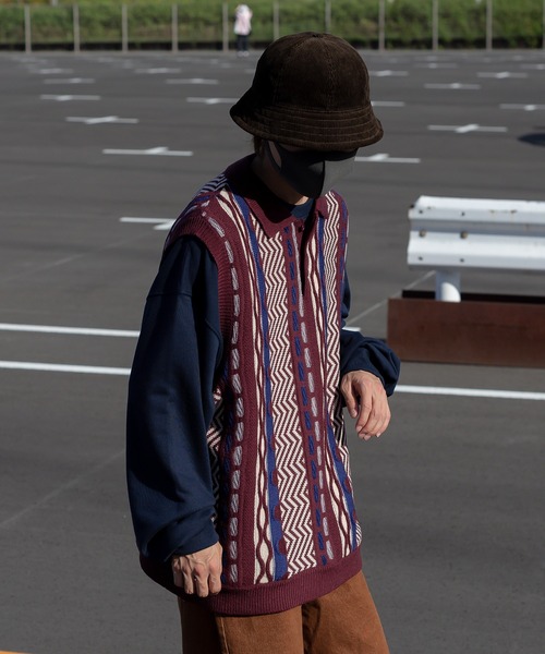 Perushu（ペルーシュ）の「クレイジーレトロニットポロベスト（ベスト・メンズ・ベージュ/グリーン/ボルドー・MEDIUM/LARGE）」の15枚目の写真