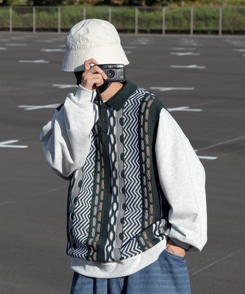 Perushu（ペルーシュ）の「クレイジーレトロニットポロベスト（ベスト・メンズ・ベージュ/グリーン/ボルドー・MEDIUM/LARGE）」の6枚目の写真