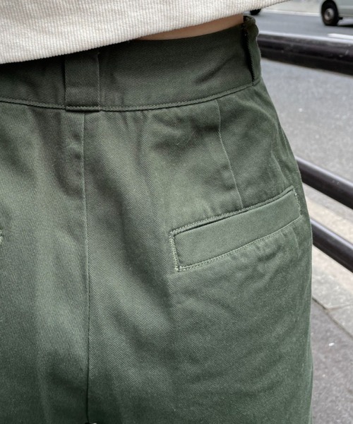 CIAOPANIC（チャオパニック）の「【CPC SCAMP】サイドラインスリットチノパン（チノパンツ・レディース・ブラック/カーキ/ベージュ・SMALL/MEDIUM）」の4枚目の写真