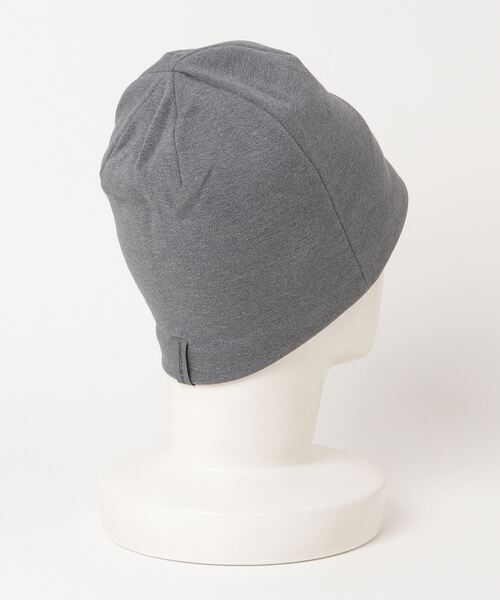 UNDER ARMOUR（アンダーアーマー）の「UAストーム フリース ツイスト ビーニー（トレーニング/メンズ）（ニットキャップ/ビーニー・メンズ・ホワイト/チャコールグレー・ONESIZE）」の3枚目の写真