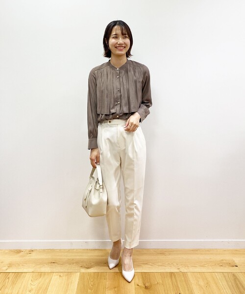 index(インデックス)の「◆【セットアップ対応】Reflax ツイルテーパードパンツ(その他パンツ・レディース・パープル/ライトベージュ/ブラック/オフホワイト・36/38/40/42)」の8枚目の写真