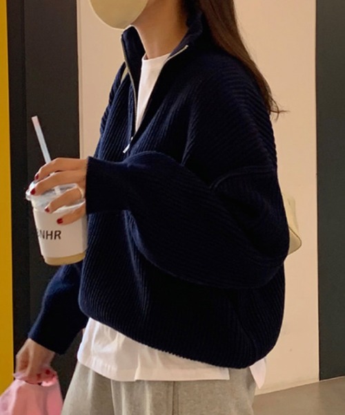 DAY CLOSET（デイ クローゼット）の「【2WAY可能/ハイネックorハーフジップ】長袖ノームコアドロップショルダーリブニットセーター 秋冬 レディース（ニット/セーター・レディース・クリーム/ネイビー/ピンク・ONE SIZE）」の7枚目の写真