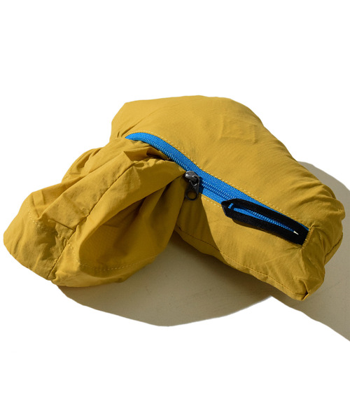 ELDORESO(エルドレッソ)の「Tergat Packable Jacket / テルガトパッカブルジャケット(ナイロンジャケット・メンズ・ブラック/レッド・SMALL/MEDIUM/LARGE/X-SMALL)」の21枚目の写真