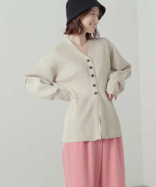 N.（N. Natural Beauty Basic）（エヌエヌナチュラルビューティーベーシック）の「◆ウエストコンシャスロングフォルムカーディガン（カーディガン/ボレロ・レディース・オフホワイト/カーキ/ベージュ・MEDIUM）」の13枚目の写真