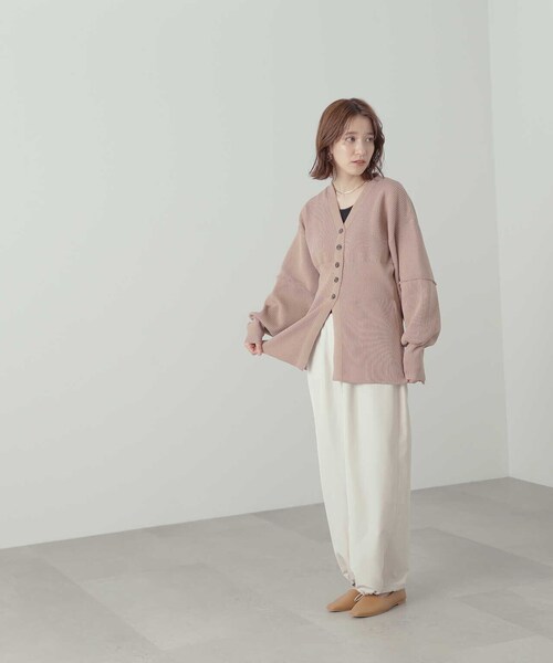 N.（N. Natural Beauty Basic）（エヌエヌナチュラルビューティーベーシック）の「◆ウエストコンシャスロングフォルムカーディガン（カーディガン/ボレロ・レディース・オフホワイト/カーキ/ベージュ・MEDIUM）」の19枚目の写真