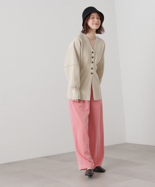 N.（N. Natural Beauty Basic）（エヌエヌナチュラルビューティーベーシック）の「◆ウエストコンシャスロングフォルムカーディガン（カーディガン/ボレロ・レディース・オフホワイト/カーキ/ベージュ・MEDIUM）」の5枚目の写真