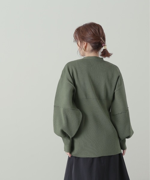 N.（N. Natural Beauty Basic）（エヌエヌナチュラルビューティーベーシック）の「◆ウエストコンシャスロングフォルムカーディガン（カーディガン/ボレロ・レディース・オフホワイト/カーキ/ベージュ・MEDIUM）」の11枚目の写真