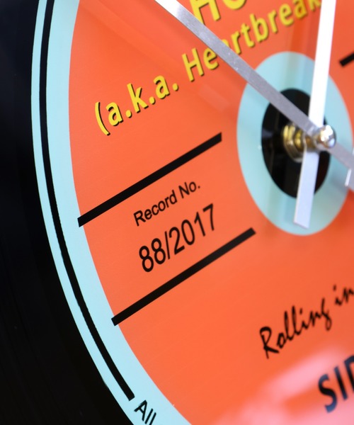 emesuelee（エメスーリー）の「ガラスレコードウォールクロック レトロ ヴィンテージ 壁掛け（掛け時計・レディース・オレンジ/パープル/イエロー・フリー）」の15枚目の写真