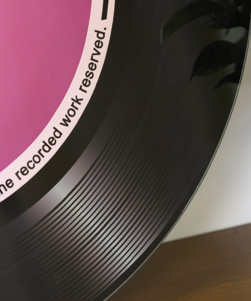 emesuelee（エメスーリー）の「ガラスレコードウォールクロック レトロ ヴィンテージ 壁掛け（掛け時計・レディース・オレンジ/パープル/イエロー・フリー）」の8枚目の写真