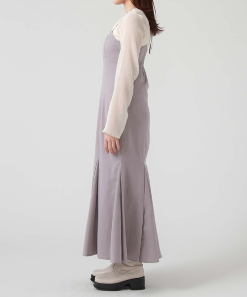 archives（アルシーヴ）の「ホルターマーメイドキャミワンピース（ワンピース・レディース・アイボリー/ブラック/グレイッシュベージュ・MEDIUM）」の19枚目の写真