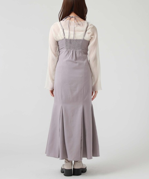 archives（アルシーヴ）の「ホルターマーメイドキャミワンピース（ワンピース・レディース・アイボリー/ブラック/グレイッシュベージュ・MEDIUM）」の22枚目の写真