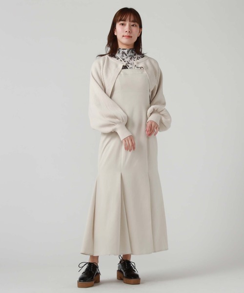 archives（アルシーヴ）の「ホルターマーメイドキャミワンピース（ワンピース・レディース・アイボリー/ブラック/グレイッシュベージュ・MEDIUM）」の10枚目の写真