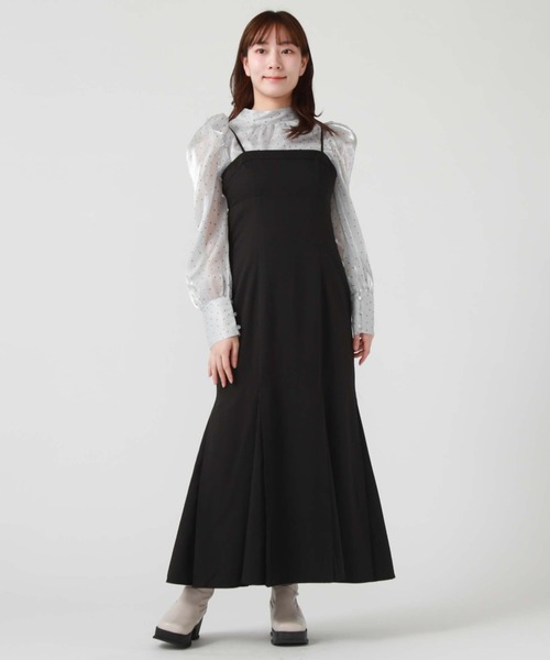 archives（アルシーヴ）の「ホルターマーメイドキャミワンピース（ワンピース・レディース・アイボリー/ブラック/グレイッシュベージュ・MEDIUM）」の7枚目の写真