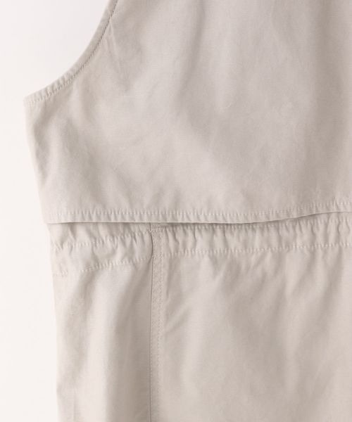 LOWRYS FARM（ローリーズファーム）の「ミリタリーノーカラーベスト　178066（ベスト・メンズ・オフホワイト/カーキ・MEDIUM/LARGE）」の10枚目の写真