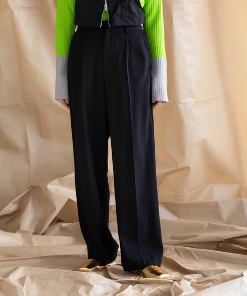 bohmal（ボマール）の「タックワイドストレートスラックスパンツ（スラックス・レディース・ネイビー/ブラック/ライム・MEDIUM/SMALL/LARGE）」の4枚目の写真