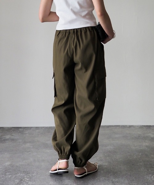 Riberry（リベリー）の「カーゴジョガーパンツ（カーゴパンツ・レディース・ブラック/ベージュ/カーキ/アイボリー/オリーブ・MEDIUM）」の12枚目の写真