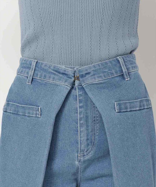 REDYAZEL（レディアゼル）の「デニムタックフレアパンツ（デニムパンツ・レディース・ネイビー/ブルー・SMALL/MEDIUM）」の7枚目の写真