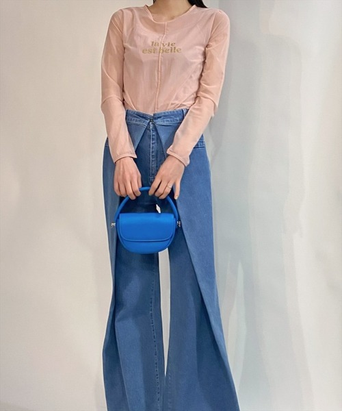 REDYAZEL（レディアゼル）の「デニムタックフレアパンツ（デニムパンツ・レディース・ネイビー/ブルー・SMALL/MEDIUM）」の19枚目の写真
