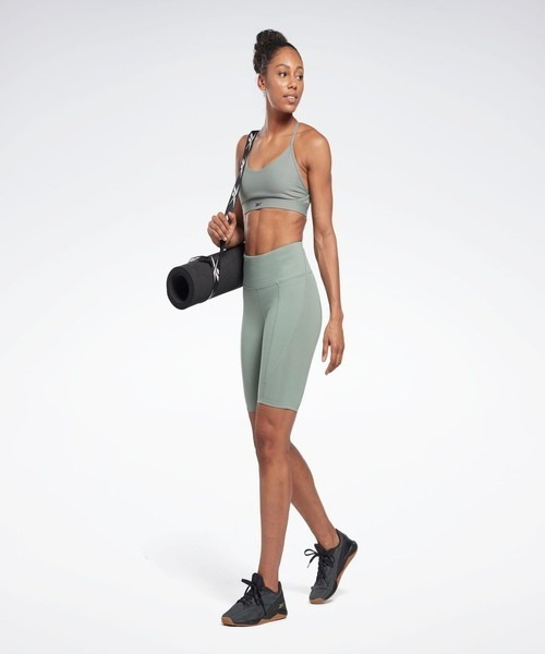 Reebok(リーボック)の「ラックス レギンスショートパンツ / Lux HR Legging Short(レギンス/スパッツ・レディース・ブラック/グリーン/カーキブラウン・LARGE/MEDIUM/X-LARGE/X-SMALL/SMALL)」の9枚目の写真