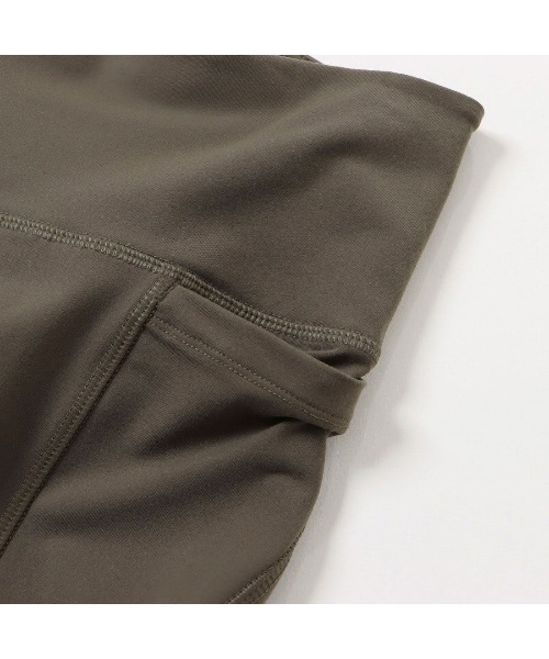 Reebok(リーボック)の「ラックス レギンスショートパンツ / Lux HR Legging Short(レギンス/スパッツ・レディース・ブラック/グリーン/カーキブラウン・LARGE/MEDIUM/X-LARGE/X-SMALL/SMALL)」の16枚目の写真