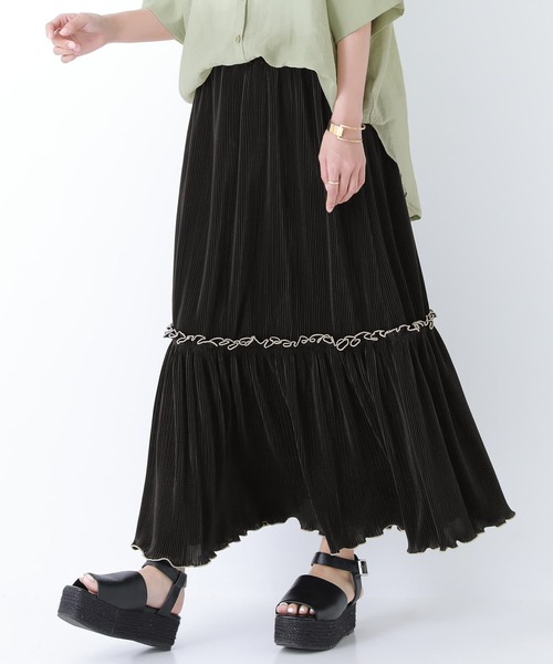 osharewalker（オシャレウォーカー）の「『メローデザインティアードプリーツスカート』（スカート・レディース・ピンク/ブラック・FREE）」の2枚目の写真