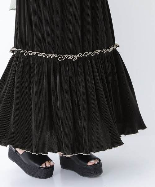 osharewalker（オシャレウォーカー）の「『メローデザインティアードプリーツスカート』（スカート・レディース・ピンク/ブラック・FREE）」の10枚目の写真