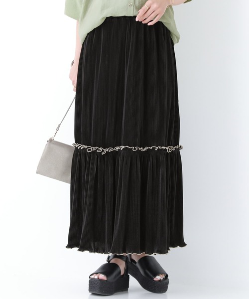 osharewalker（オシャレウォーカー）の「『メローデザインティアードプリーツスカート』（スカート・レディース・ピンク/ブラック・FREE）」の9枚目の写真