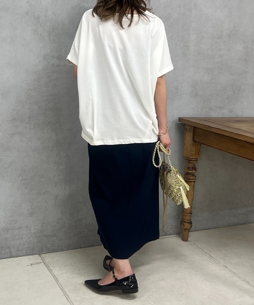 un dix cors(アンディコール)の「接触冷感裾タックプルオーバー(Tシャツ/カットソー・レディース・オフホワイト/グリーン系その他/ブラック・FREE)」の4枚目の写真