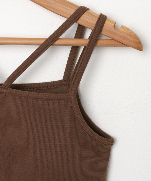 andme（アンドミー）の「【7色展開】カップ付きホルターネック風キャミソール（キャミソール・レディース・キナリ/オレンジ/ブラウン/ブラック/ブルー/ピンク/ベージュ・FREE）」の17枚目の写真