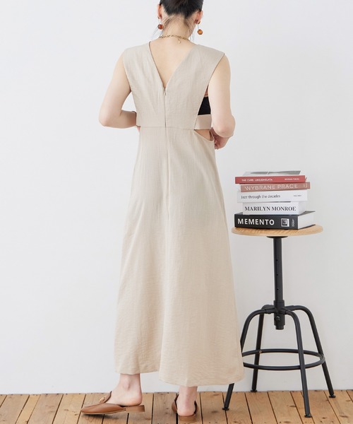 Fashion Letter（ファッションレター）の「リネンタッチ カッティング ジャンパースカート（ワンピース・レディース・アイボリー/チャコールグレー/カーキ/ブラック・M）」の17枚目の写真