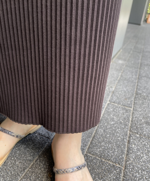 Spick & Span（スピックアンドスパン）の「リブカットタイト