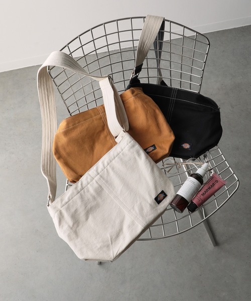Dickies（ディッキーズ）の「【Dickies】ワーカーズ/キャンバス/ミニショルダーバッグ（ショルダーバッグ・メンズ・ライトブラウン/ブラック/オフホワイト・FREE）」の10枚目の写真