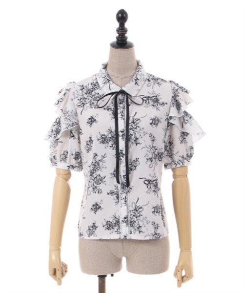 axes femme POETIQUE(アクシーズファムポエティック)の「フラワープリント肩あきブラウス(シャツ/ブラウス・レディース・キナリ/ブルー/ブラック・MEDIUM)」の4枚目の写真