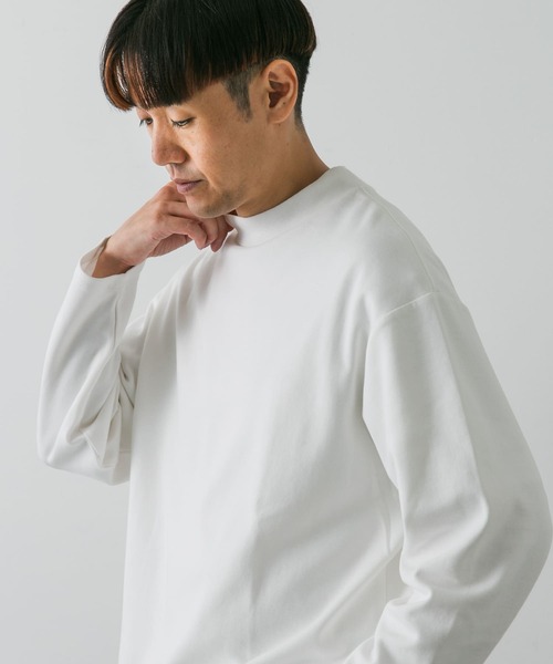 URBAN RESEARCH DOORS（アーバンリサーチドアーズ）の「『安井達郎×DOORS』モックネックロングスリーブTシャツ（Tシャツ/カットソー・メンズ・ホワイト/ネイビー・MEDIUM/LARGE）」の5枚目の写真