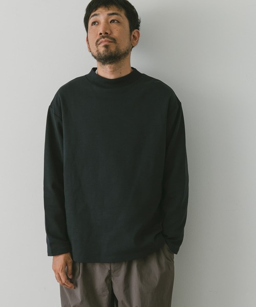 URBAN RESEARCH DOORS（アーバンリサーチドアーズ）の「『安井達郎×DOORS』モックネックロングスリーブTシャツ（Tシャツ/カットソー・メンズ・ホワイト/ネイビー・MEDIUM/LARGE）」の17枚目の写真