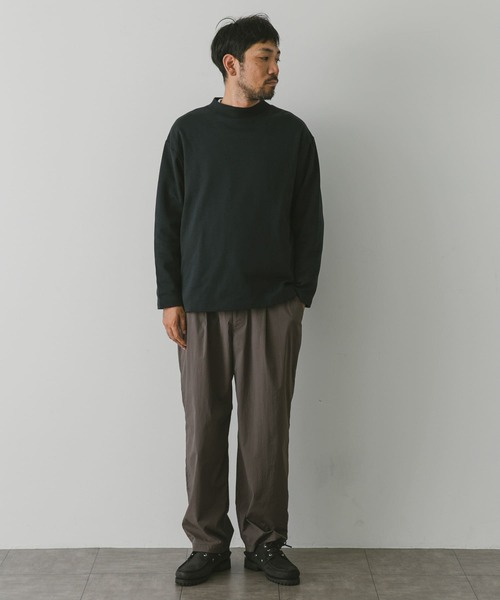 URBAN RESEARCH DOORS（アーバンリサーチドアーズ）の「『安井達郎×DOORS』モックネックロングスリーブTシャツ（Tシャツ/カットソー・メンズ・ホワイト/ネイビー・MEDIUM/LARGE）」の19枚目の写真