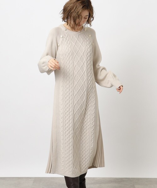 grove（グローブ）の「◇サイドプリーツケーブルニットワンピース