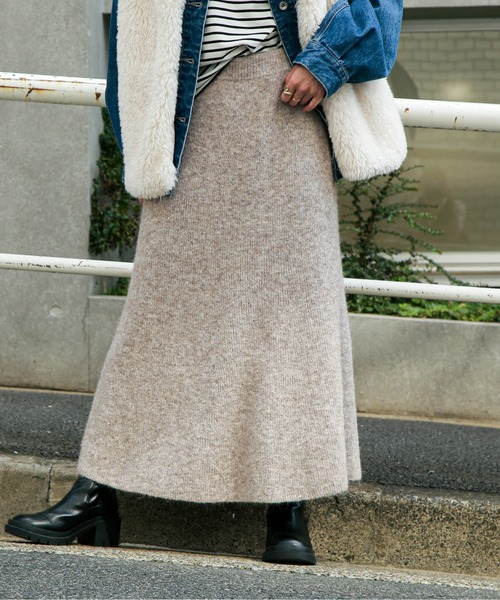 FREE'S MART(フリーズマート)の「◆<セットアップ対応>ヘアリーニットスカート(スカート・レディース・ベージュ/ピンク/グレー・SMALL/MEDIUM)」の12枚目の写真