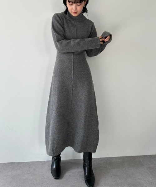 DRWCYS（ドロシーズ）の「バックリボンニットワンピース（ワンピース・レディース・ベージュ/グレー・FREE）」の14枚目の写真